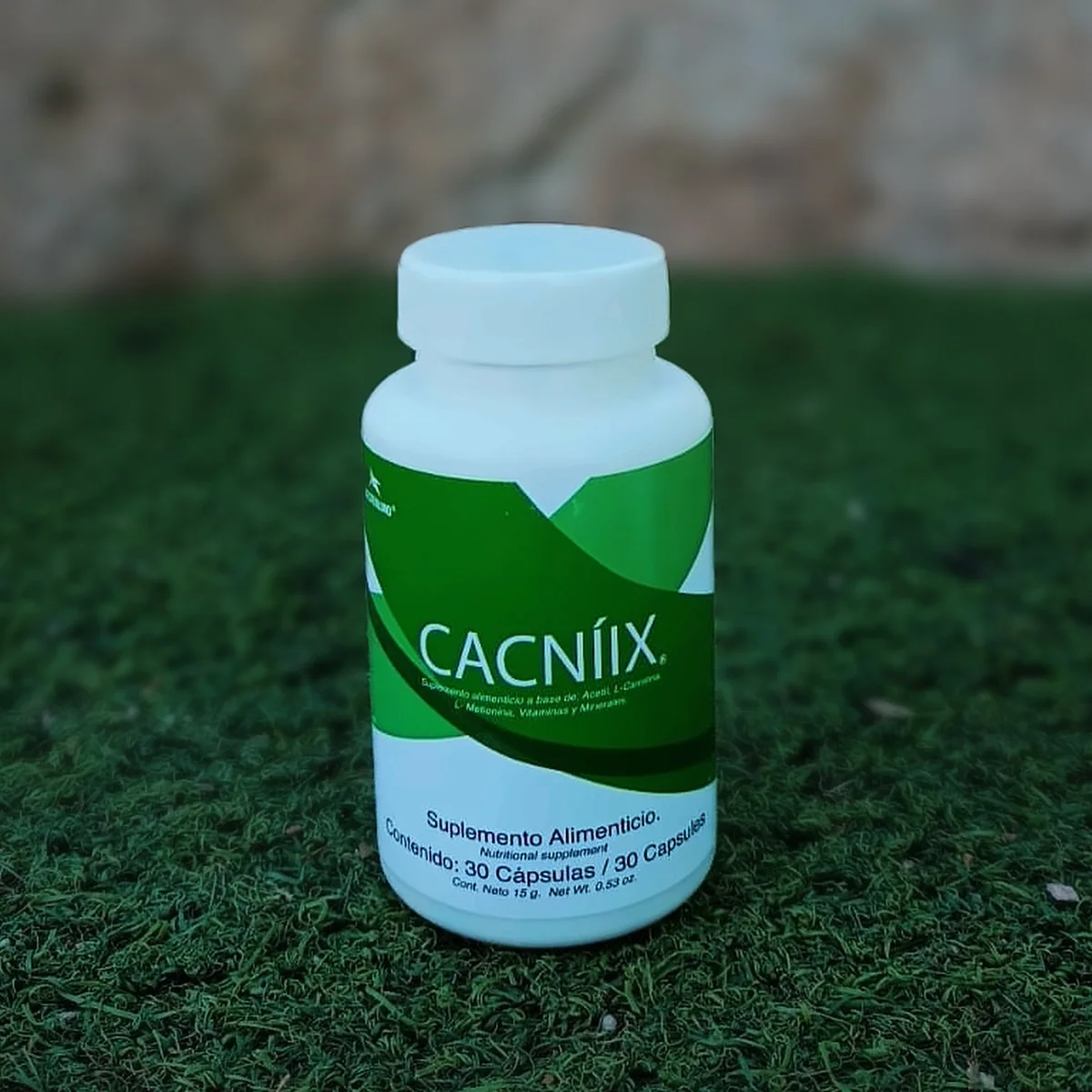 Frasco de CACNÍIX 30 días de Westerlund Health al aire libre